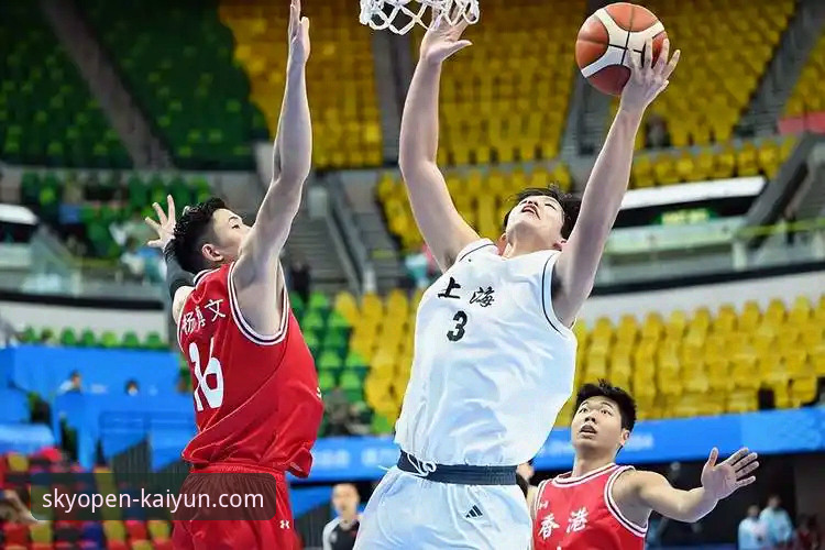 云开体育官方APP2026最新版本 从云端见证王朝崛起:上海男篮12连胜背后的战术革新与数据洞察完整指南